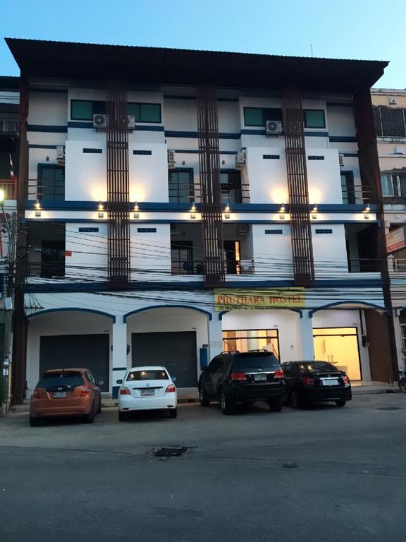 Phuthara Hostel Phuket Zewnętrze zdjęcie